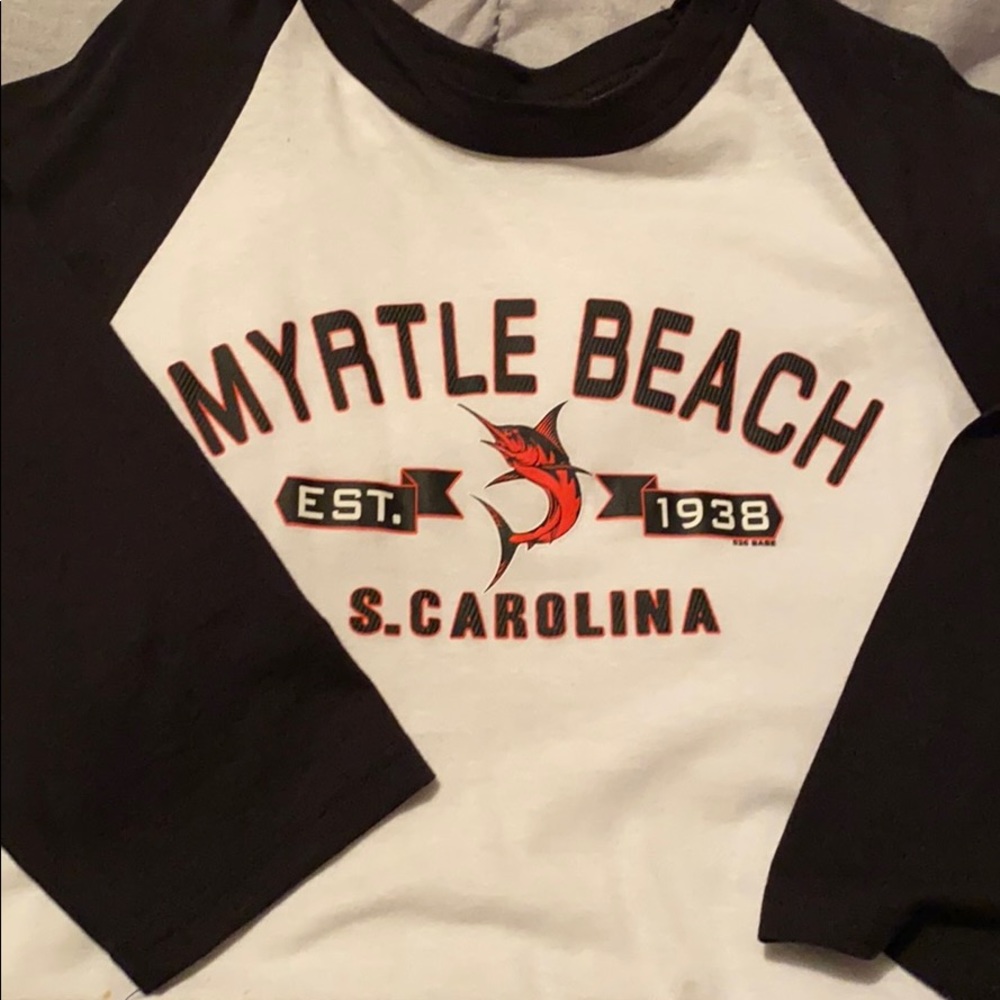 Base ball style tee